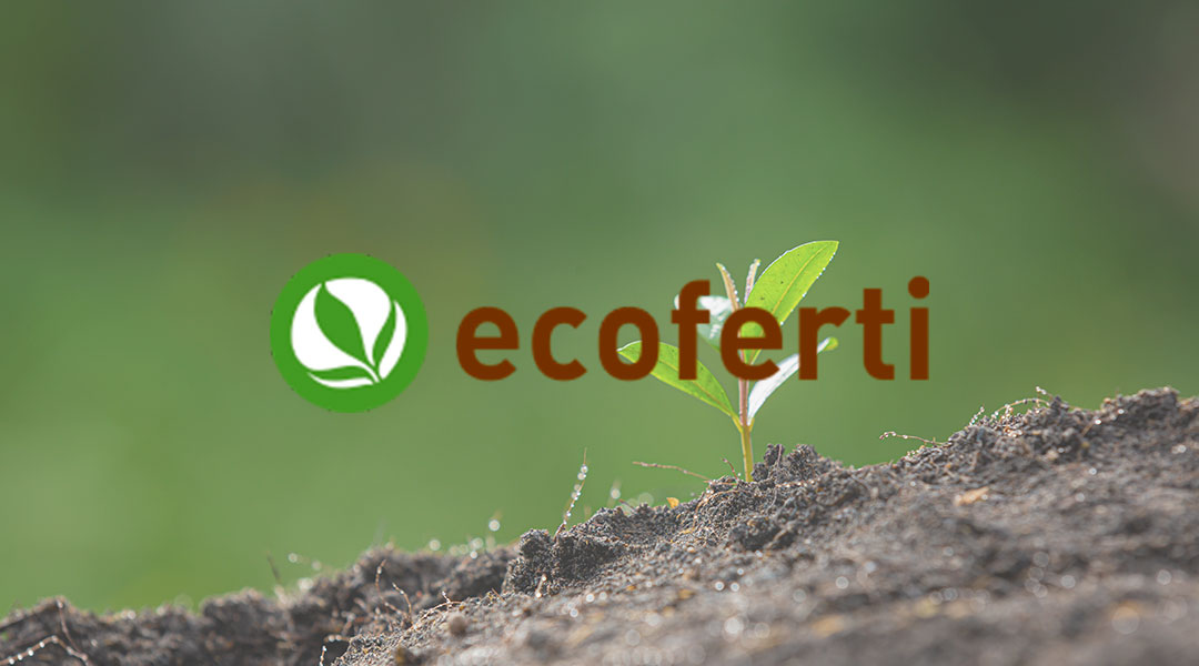 Logo Ecoferti sobre planta creciendo